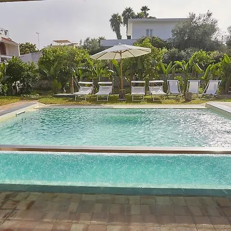 Sea Sicily Pool